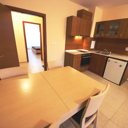 Menada In Karolina * Sunny Beach