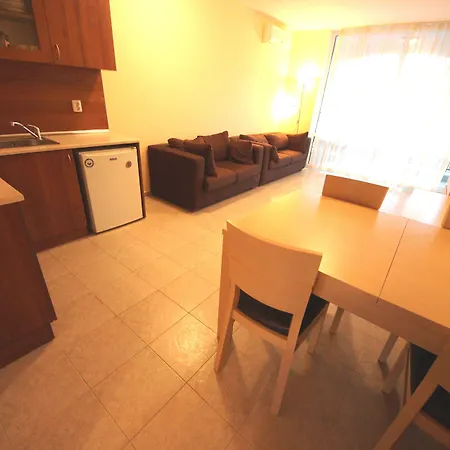 Menada In Karolina Appartement *