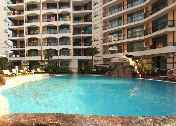 Menada In Karolina Apartament *