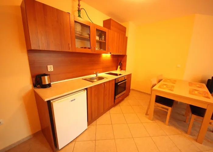 Menada In Karolina Apartament *