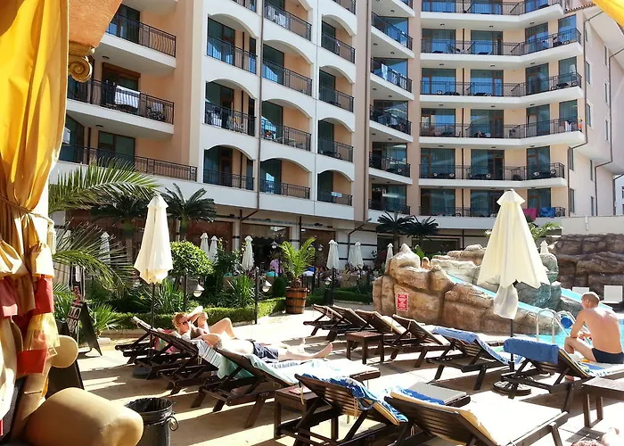 Menada In Karolina Słoneczny Brzeg