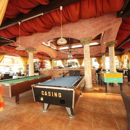 Menada In Karolina Солнечный берег