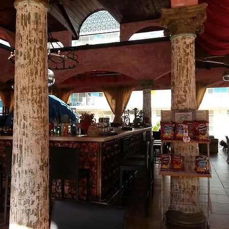 Апартаменты Menada In Karolina